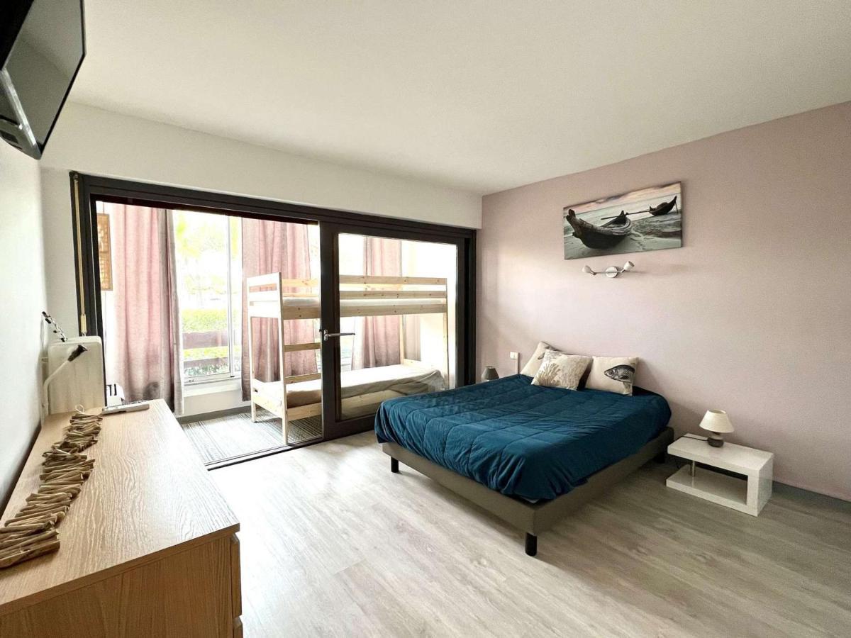 3 Pieces Climatise Avec Terrasse, Parking Prive, A 100M De La Plage, 7 Couchages - Fr-1-307-148 Le Grau-du-Roi Eksteriør bilde