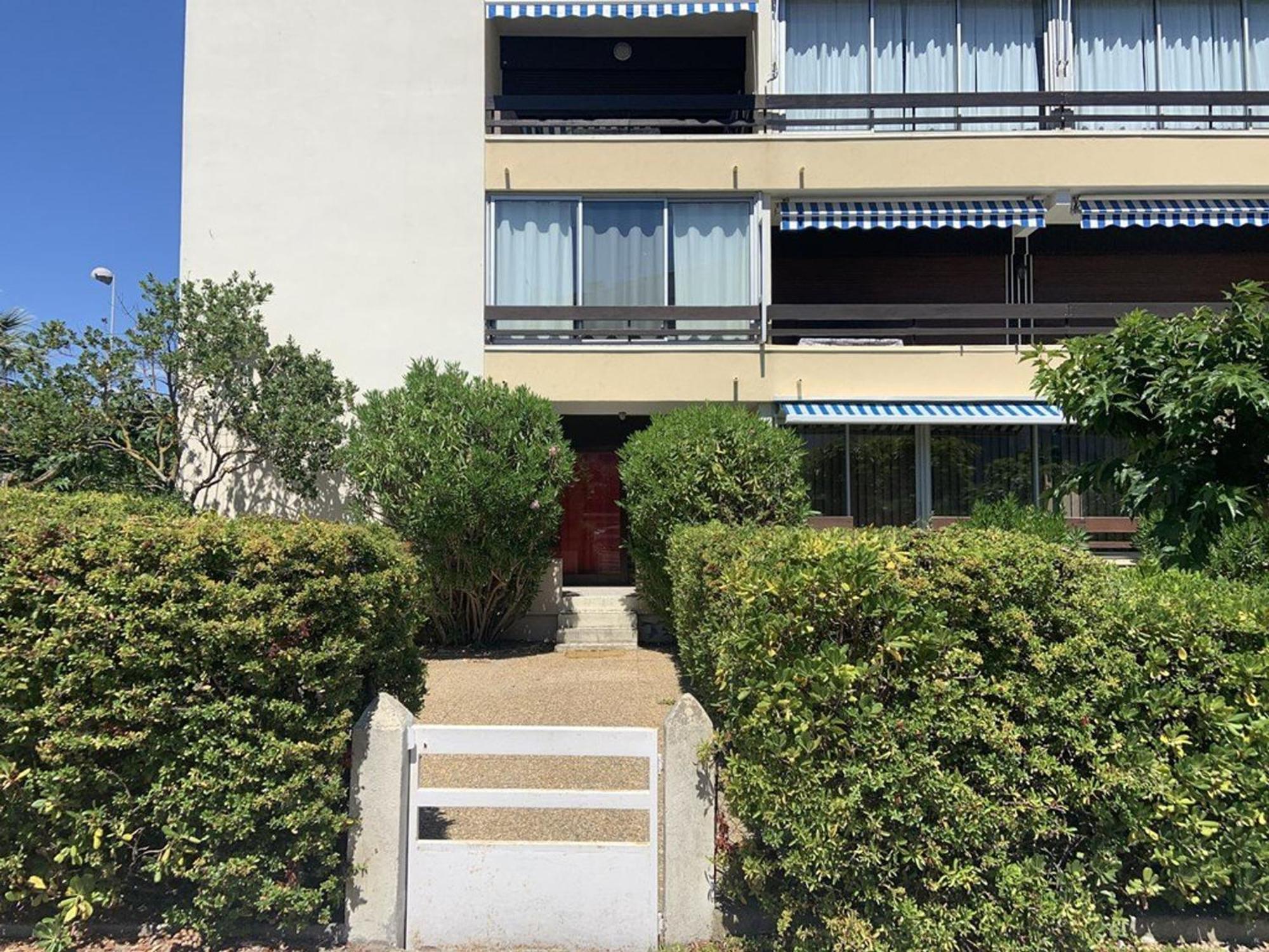 3 Pieces Climatise Avec Terrasse, Parking Prive, A 100M De La Plage, 7 Couchages - Fr-1-307-148 Le Grau-du-Roi Eksteriør bilde